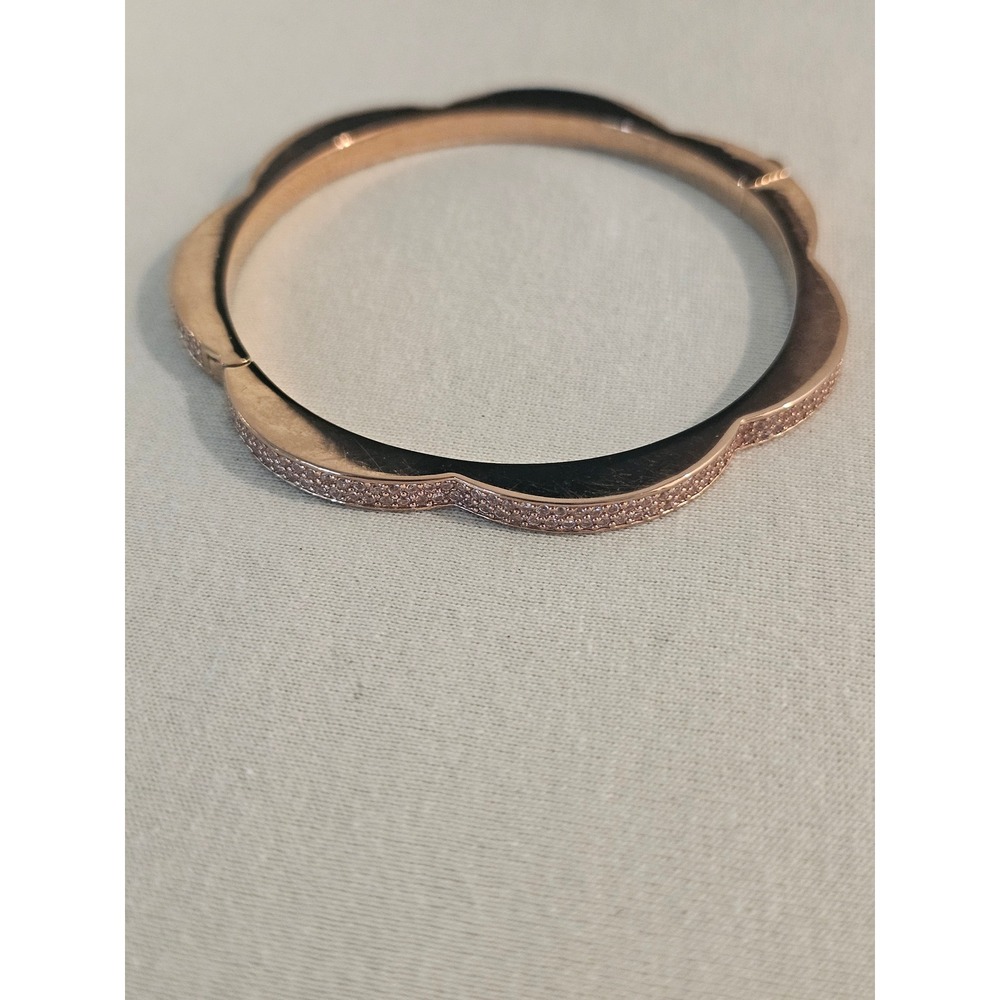 Kate Spade New York Rose Gold Tone Pave Scalloped Hinged Bangle Bracelet - Picture 7 of 10